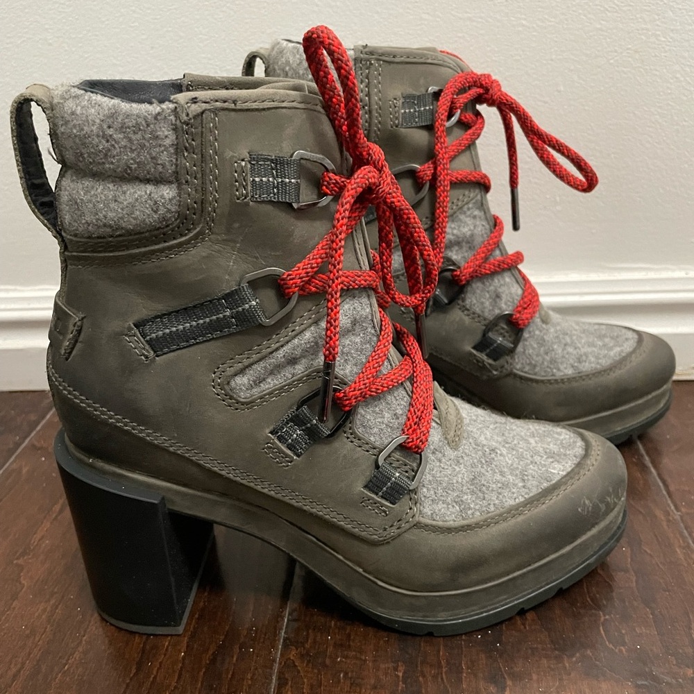 SOREL NEW Blake Lace Boots Leather & Felt Platform Ankle Booties Heels SZ 6 NIB